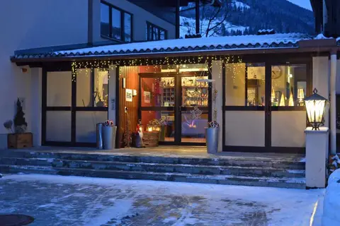 ROJ Rooms & Suites in Zell am See — foto 2