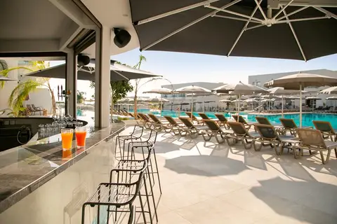 Atlantica Aqua Blue in Παραλίμνι — foto 3