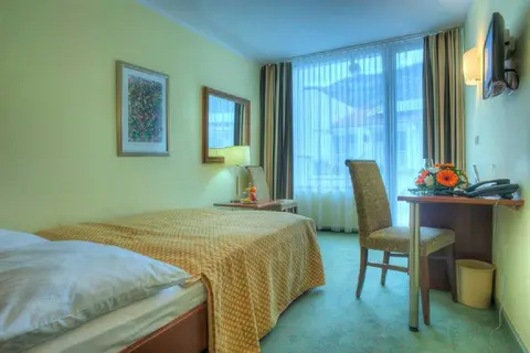 Hotel Rivijera in Petrovac na Moru — foto 16