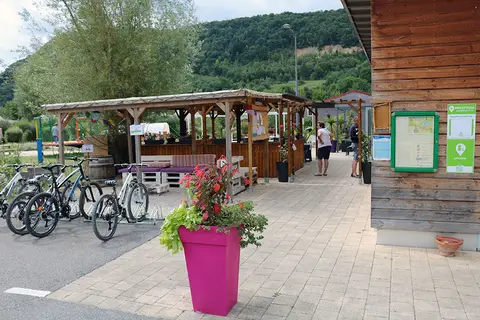 Camping La Roche D Ully in Ornans — foto 5