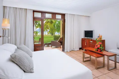 Paradis Beachcomber Golf Resort & Spa in Case Noyale — foto 12
