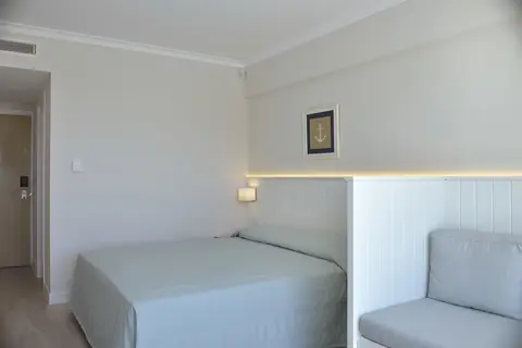 Sunrise Gardens Hotel in Παραλίμνι — foto 22