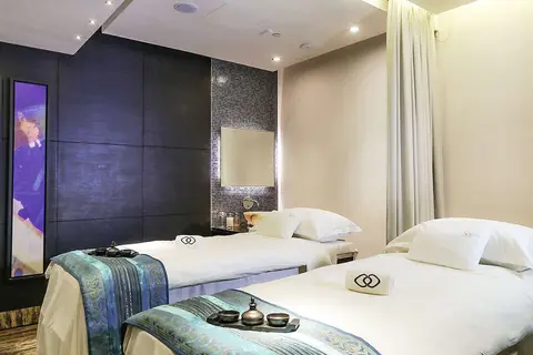 Sofitel Abu Dhabi Corniche in الدَّانَةْ — foto 6