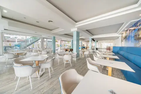 Hotel Seramar Comodoro Playa in Palmanova — foto 3