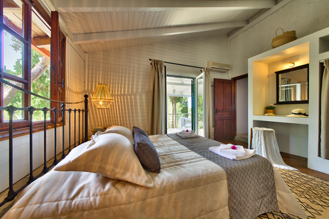 Appartementen Glyfada Beach Villa's foto 17