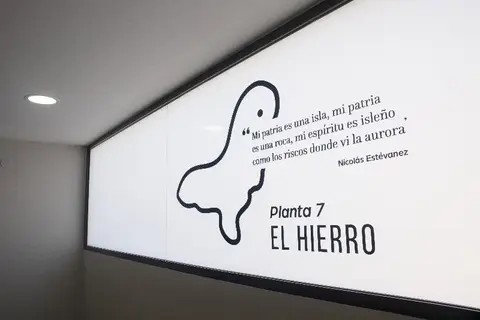 Adonis Plaza in Santa Cruz de Tenerife