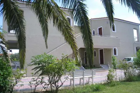 Imerti in Σκάλα Καλλονής — foto 22