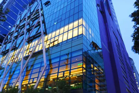 Mode Sathorn in Bangkok — foto 27
