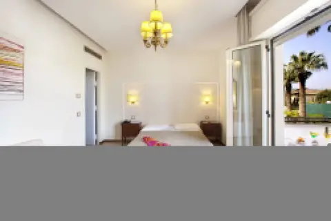 Hotel Alpha Sorrento Coast in Sant'agnello — foto 26