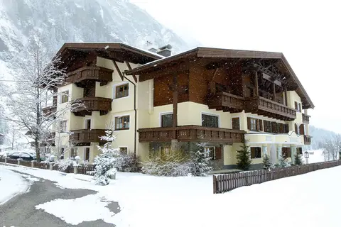Hotel Möderle in St. Leonhard im Pitztal — foto 16