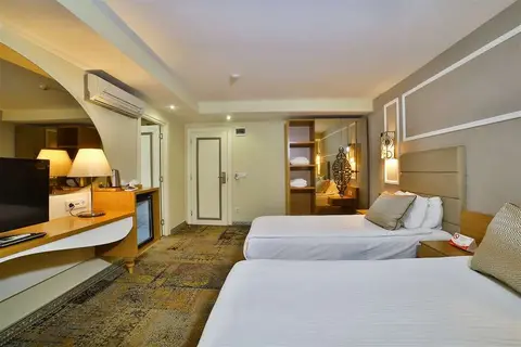 All Seasons Hotel in İstanbul — foto 22