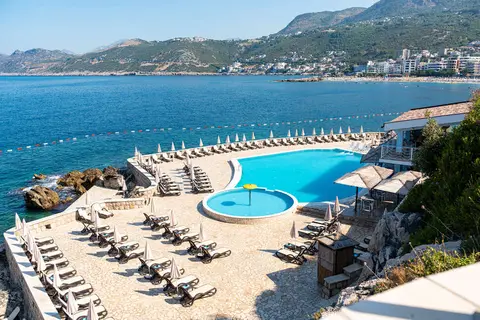 Radisson Resort Ruza Vjetrova in Bar — foto 23