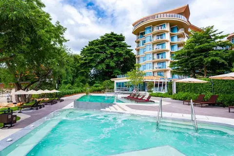Centara Sonrisa Residences & Suites Sriracha in เจ้าพระยาสุรศักดิ์