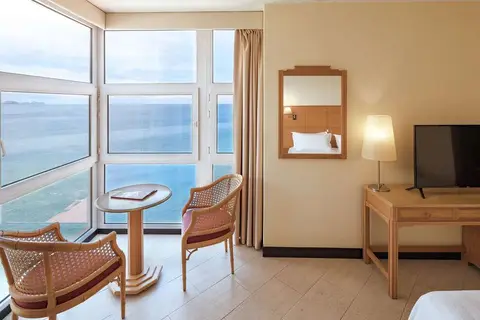 Baía Madeira Hotel - Ocean Beachfront in Machico — foto 6