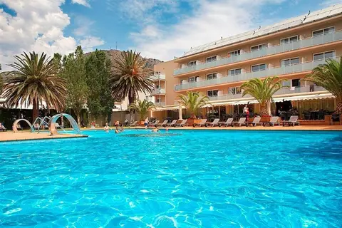 Hotel Panorama in Torroella de Montgrí — foto 11
