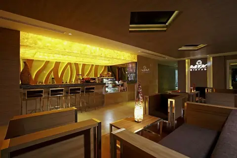 Centara Pattaya Hotel in พัทยา — foto 9