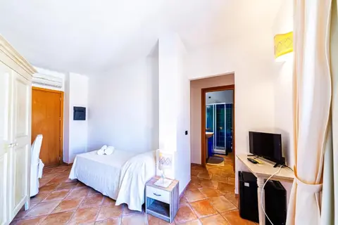 Hotel il Faro di Molara in Loiri Porto San Paolo — foto 20