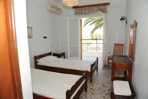 Captain's Studios & Apartments in Δημοτική Ενότητα Λευκιμμαίων — foto 24