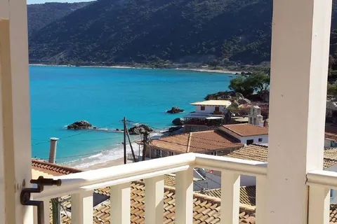 Ionis Hotel in Municipal Unit of Apollonioi