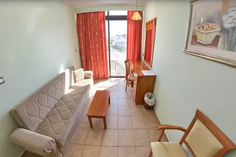Cleopatra Superior Hotel in Καρδάμαινα — foto 13