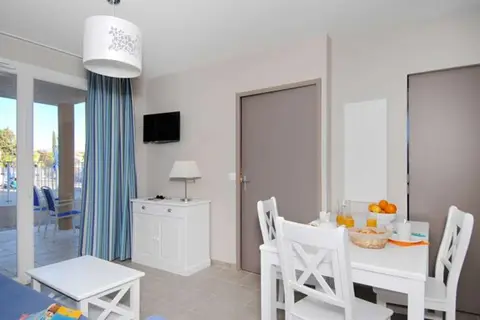 Ile D'Or & Les Oceanides in La Londe-les-Maures — foto 19