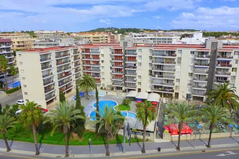 Navarra Suites Apartamentos in Salou — foto 2