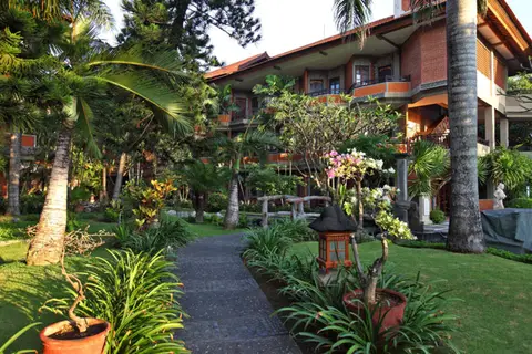 Adi Dharma Hotel in Kuta, Badung, Kabupaten Badung, Bali, Indonesia — foto 10