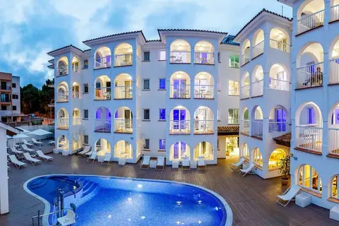 R2 Bahia Cala Ratjada Design Hotel in Cala Rajada — foto 3