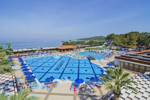 Kustur Club Holiday Village in Kuşadası — foto 11