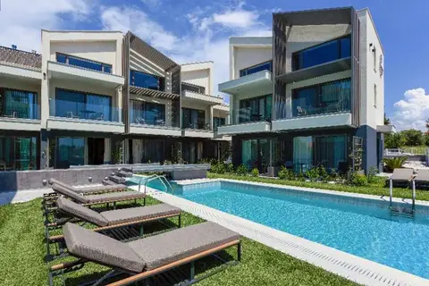 Serenity Suites in Nikiti, foto 2