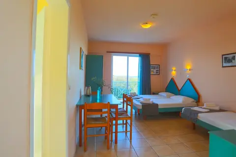 Filoxenia Hotel - Apartments in Θεολόγος — foto 26