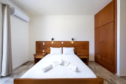 Mammis Beach Hotel in Καρδάμαινα — foto 19