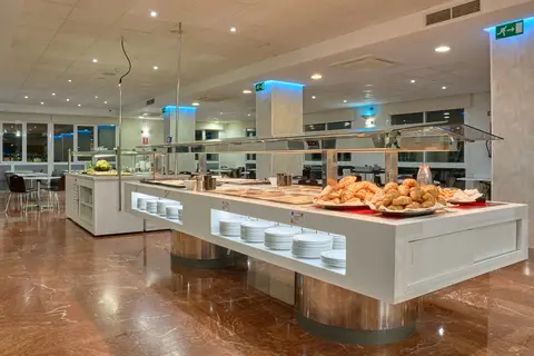 Hotel Maya Alicante in Alicante — foto 30