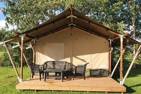Vodatent Camping Sous les Cloches in Terjat — foto 13