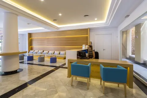Floramar Aparthotel in Ferreries — foto 22