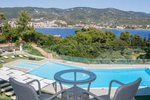 Hotel Punta in Καλύβια — foto 13