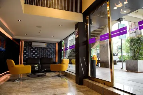 Studio Ekamai in Bangkok — foto 11