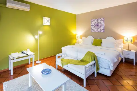 Costa d'Oiro Ambiance Village in Lagos — foto 22