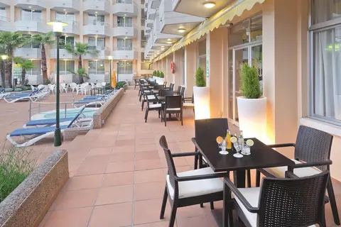 Hotel GHT Oasis Tossa & SPA in Tossa de Mar — foto 3