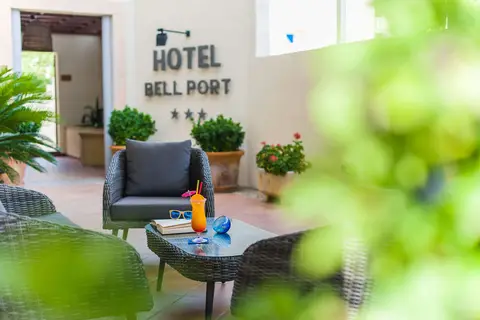 Bell Port Hotel in Cala Agulla, foto 27