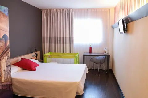 B&B HOTEL Granada in Pulianas, foto 12