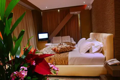 Hotel Partner in Vlorë — foto 7
