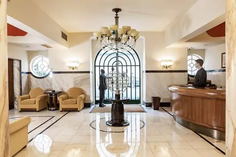 Hotel Britania Art Deco in Almada, foto 10