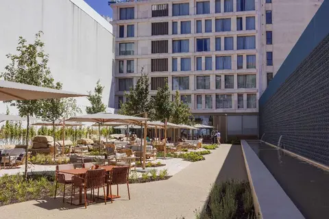 DUO Hotel Lisbon, Curio Collection by Hilton in Lissabon, foto 11