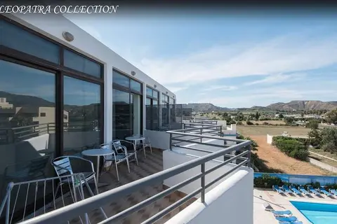 Cleopatra Superior Hotel in Καρδάμαινα — foto 16