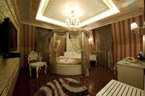 Golden Horn Sirkeci in İstanbul — foto 30