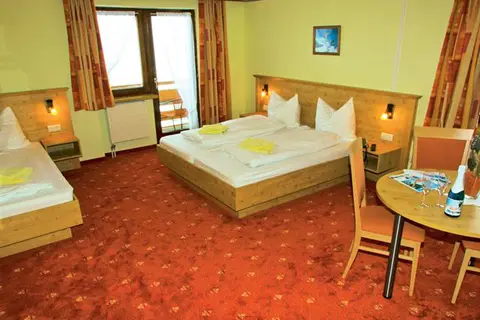 Hotel Garfrescha in St. Gallenkirch — foto 4