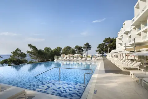 Valamar Carolina Hotel & Villas in Kampor — foto 19
