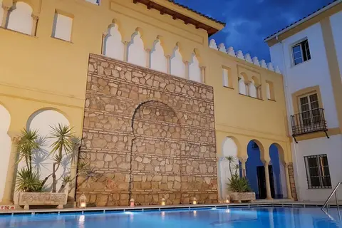 Hotel Macià Alfaros in Cordoba — foto 6