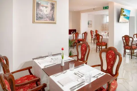 Hotel Cvita in Split — foto 29